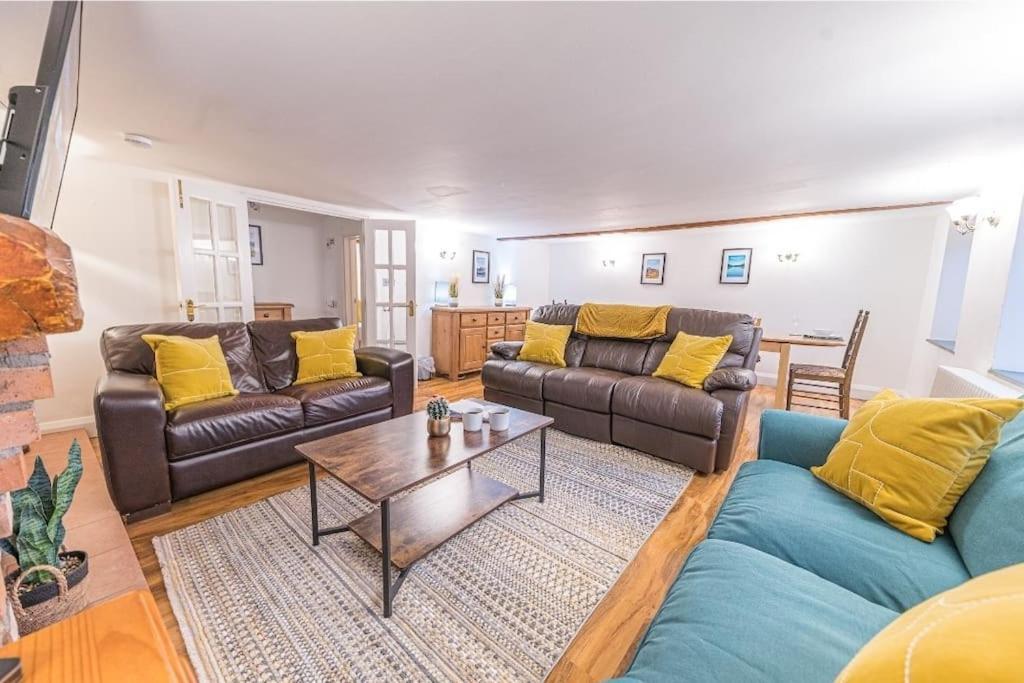 4 Bedroom Steps From Keswick Town Centre Holiday home