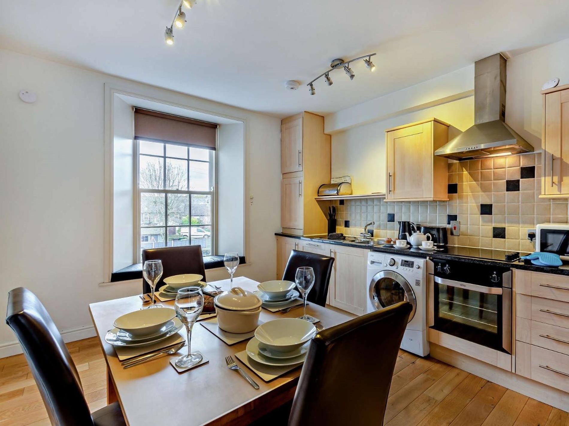 2 Bed In Keswick Sz132 *