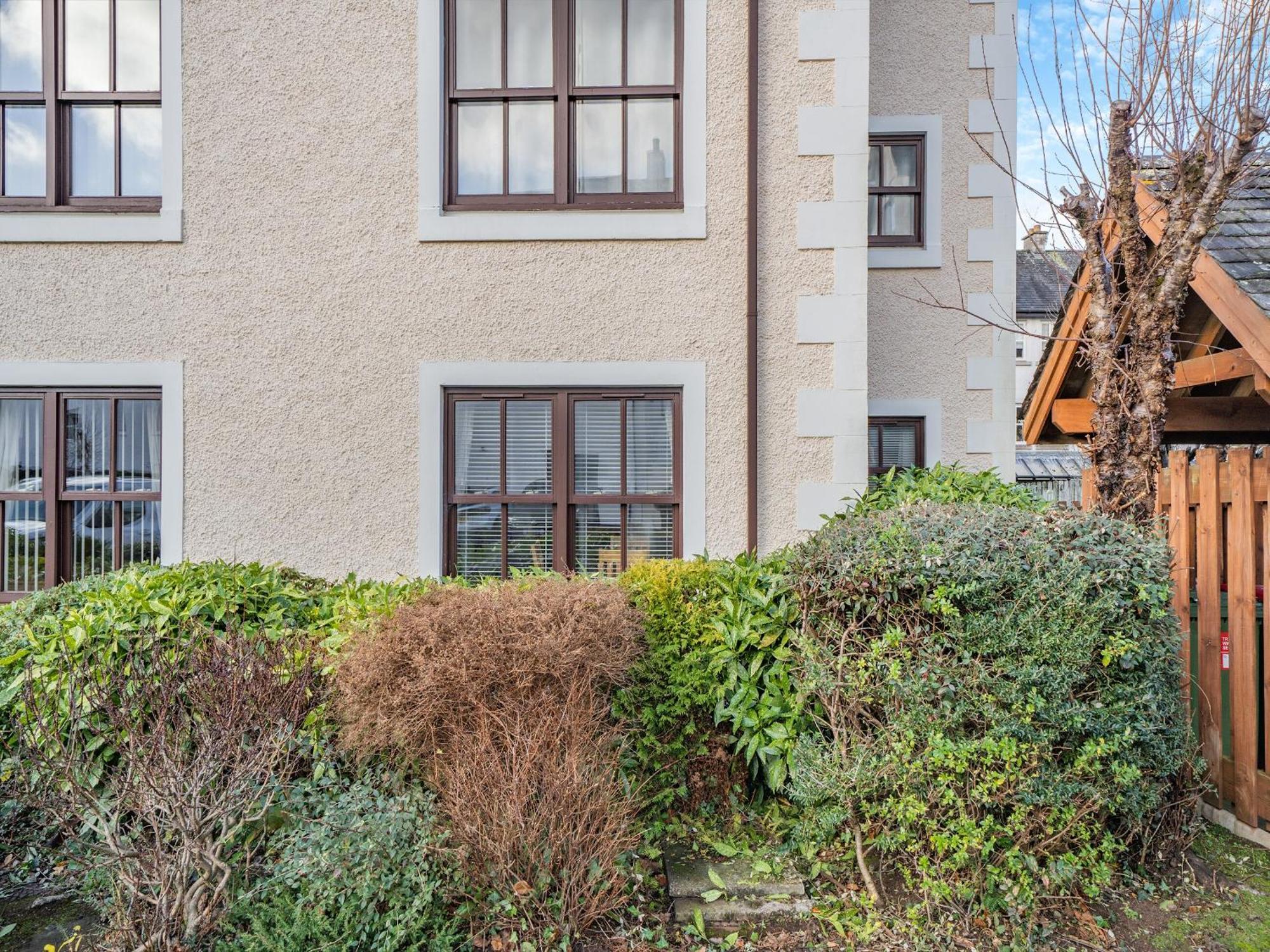 Olivet - Hewetson Court