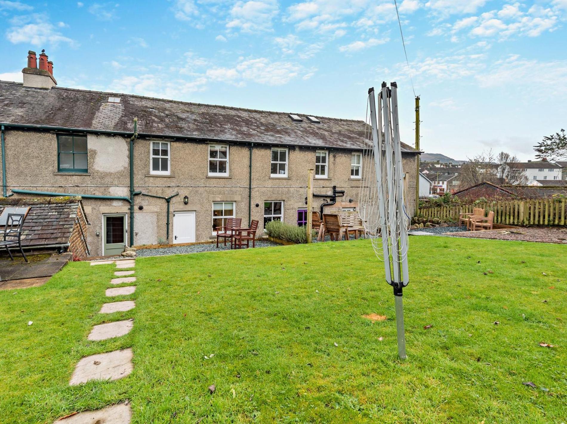 2 Bed In Keswick Sz006 Holiday home