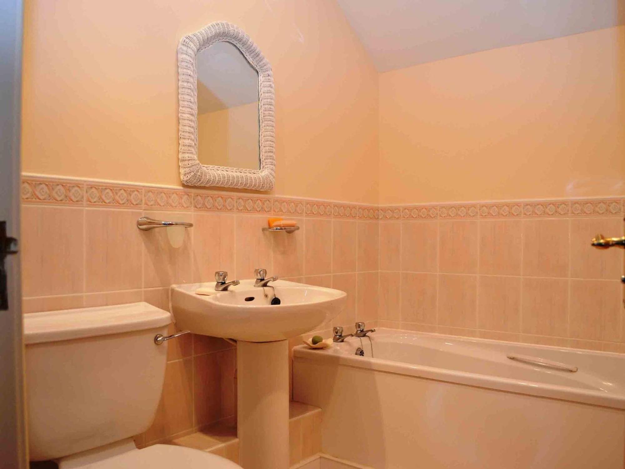 3 Howrahs Court Holiday home *