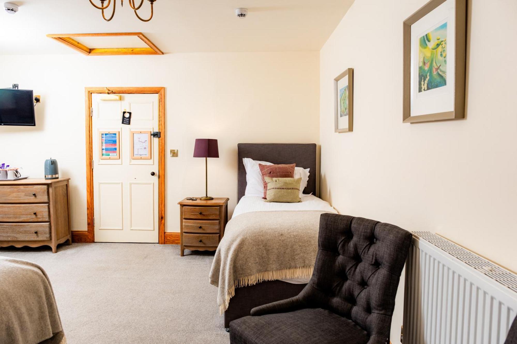Hotel Ravenstone Manor