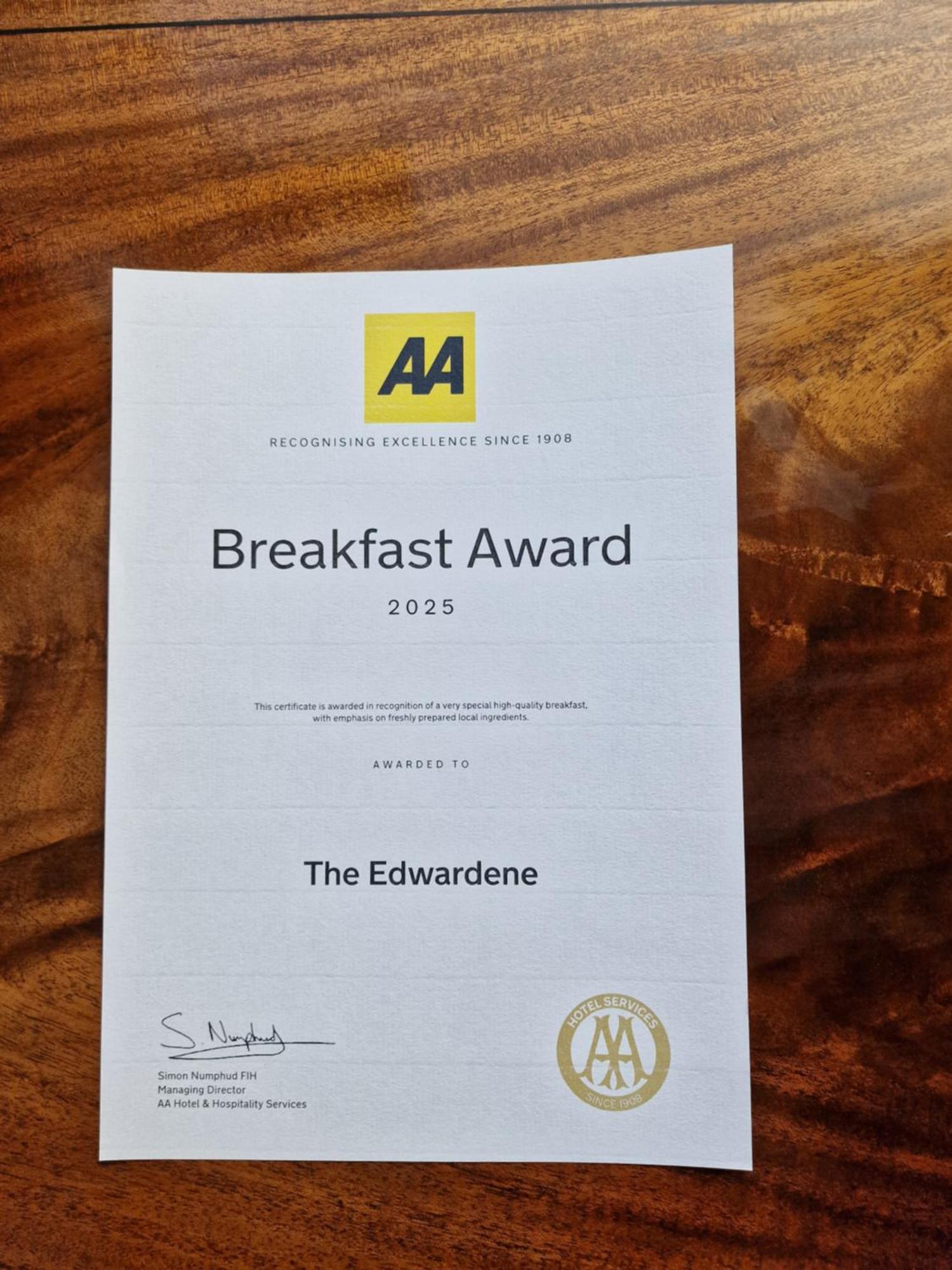 Guest house The Edwardene 4*