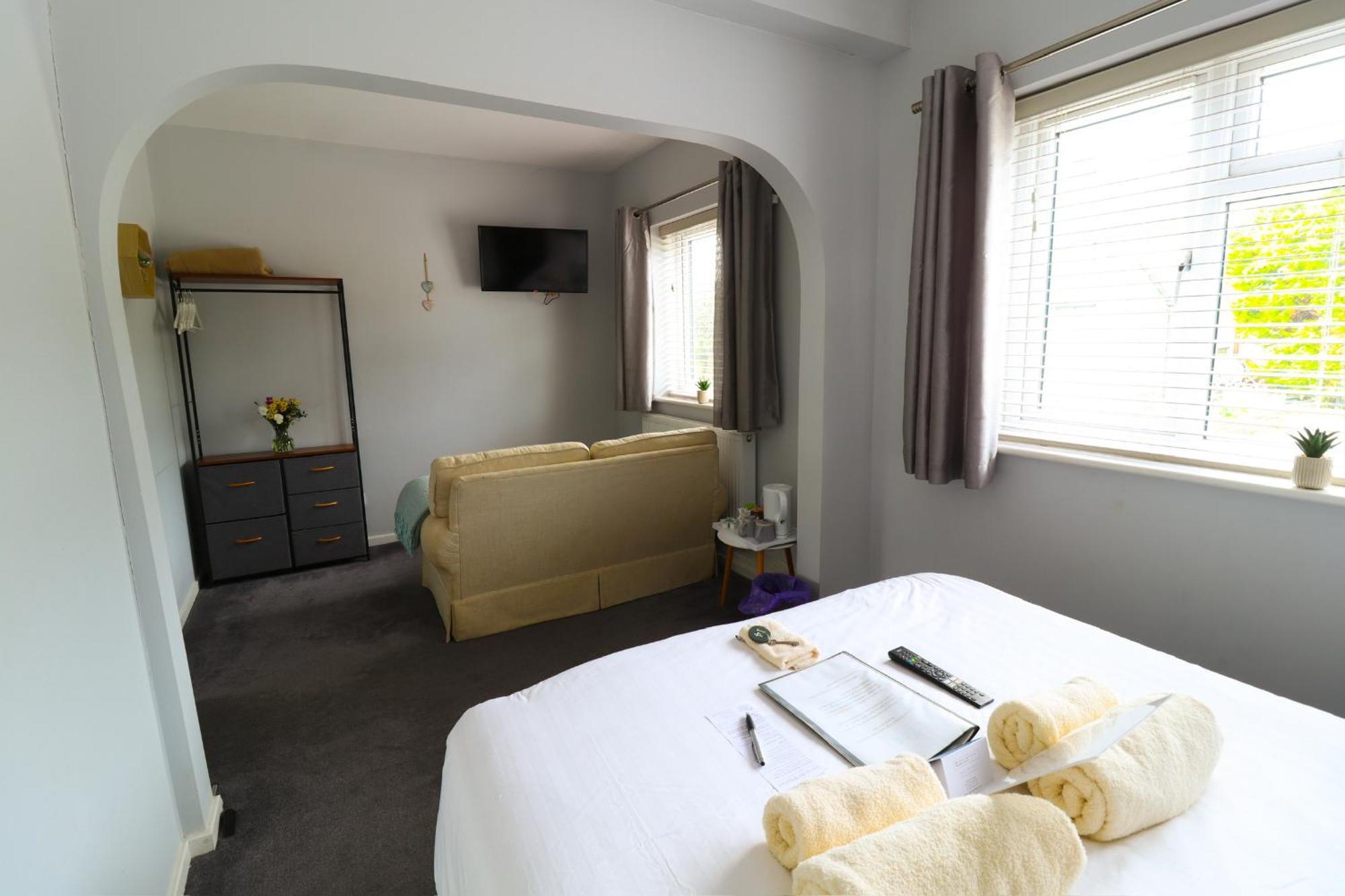 Rickerby Grange Guest house 4*