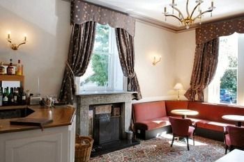 Lairbeck Country house *