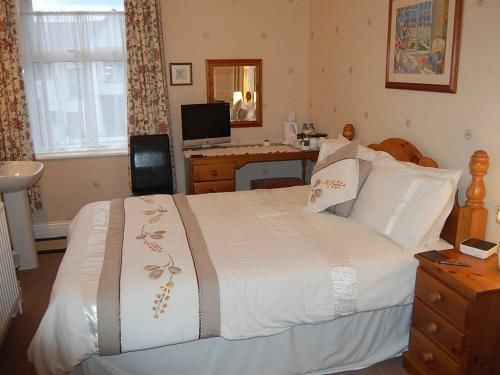 Dunsford Bed & Breakfast