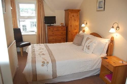 Dunsford Bed & Breakfast 4*
