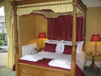 Stonegarth Hotel