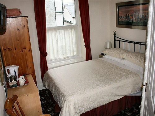 Melbreak House Hotel