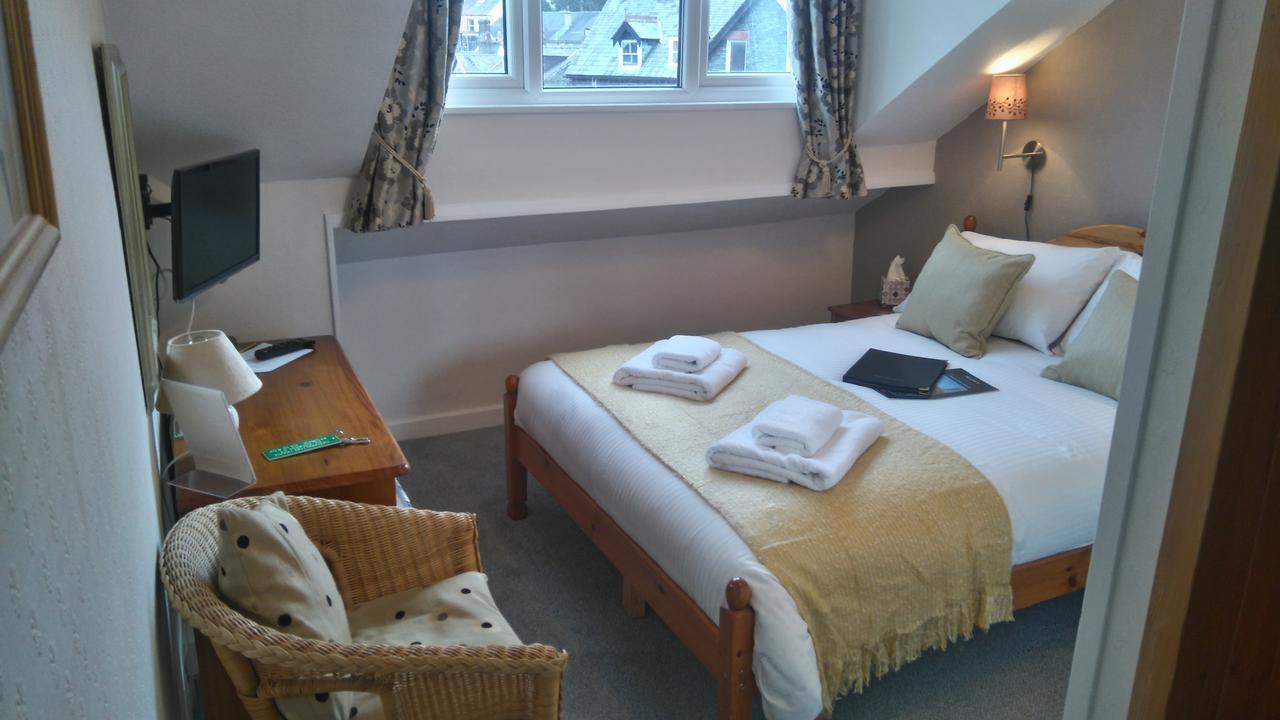 Harvington House Bed & Breakfast 4*