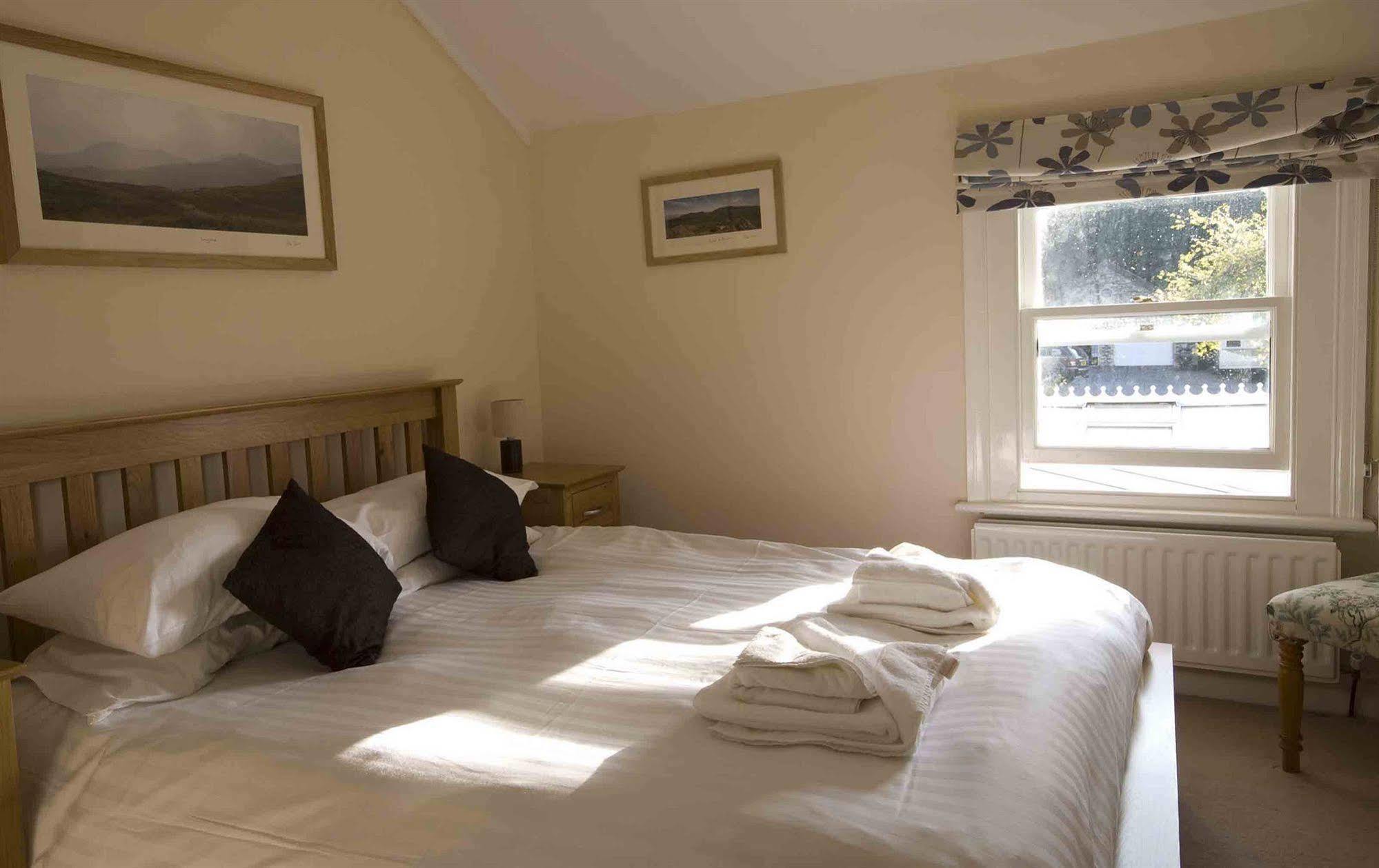 Ravenstone Country house