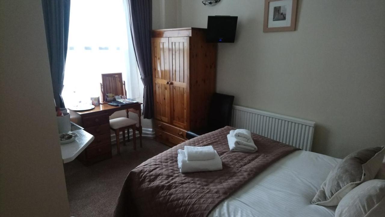 Eden Green Bed & Breakfast 4*