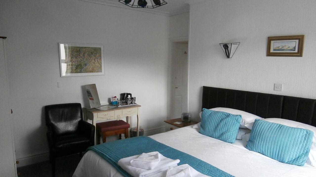 Bed & Breakfast Hall Garth 4*