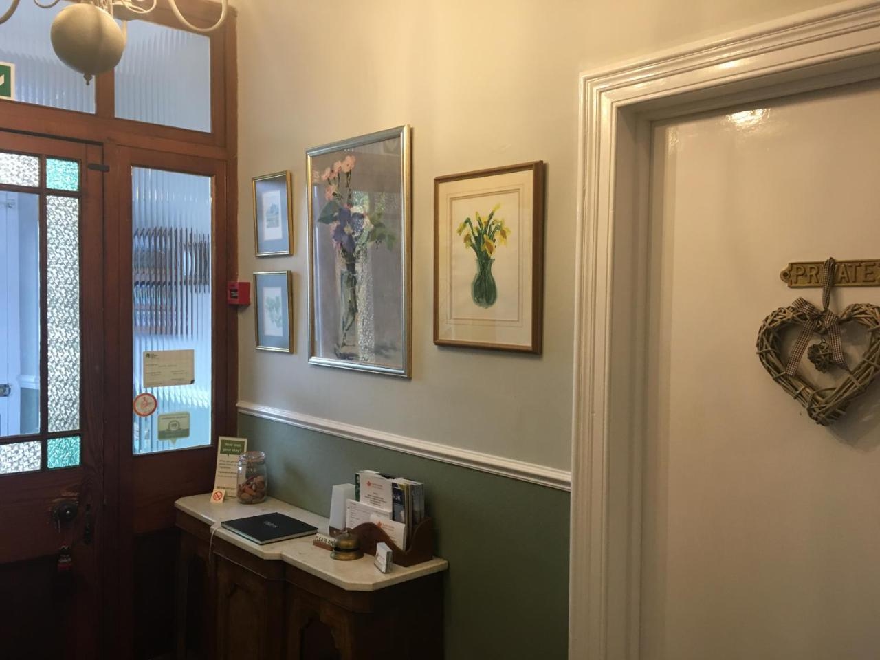 Maple Bank Country Bed & Breakfast 4*