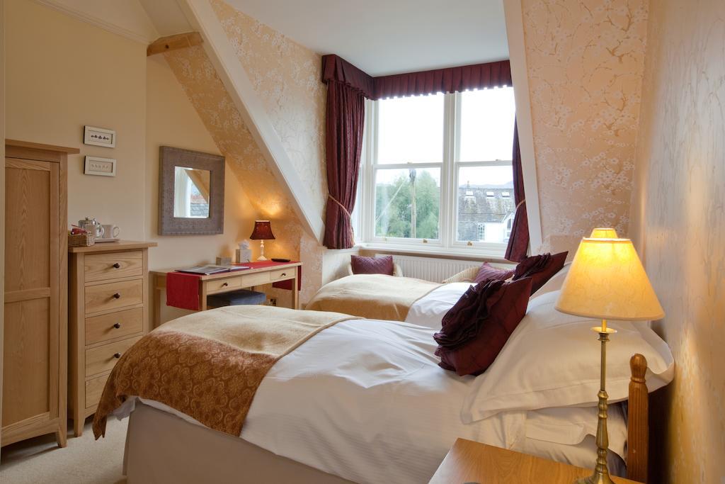The Edwardene 4*