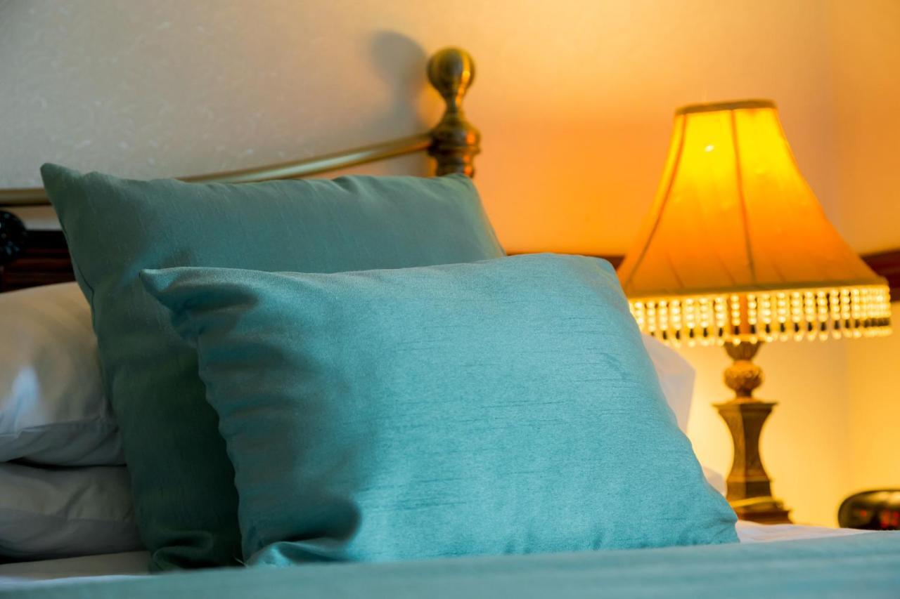 Bed & Breakfast Brookfield 4*