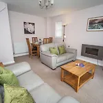 Elm Cottage