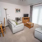 Elm Cottage