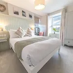 Victoria Apartment, Derwent House