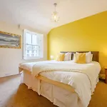 6 Bed In Keswick Sz481