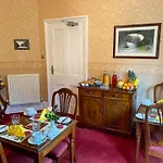 Number 10 Bed & Breakfast