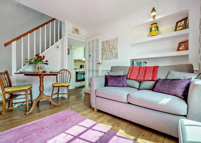 1 Bed In Keswick Sz472