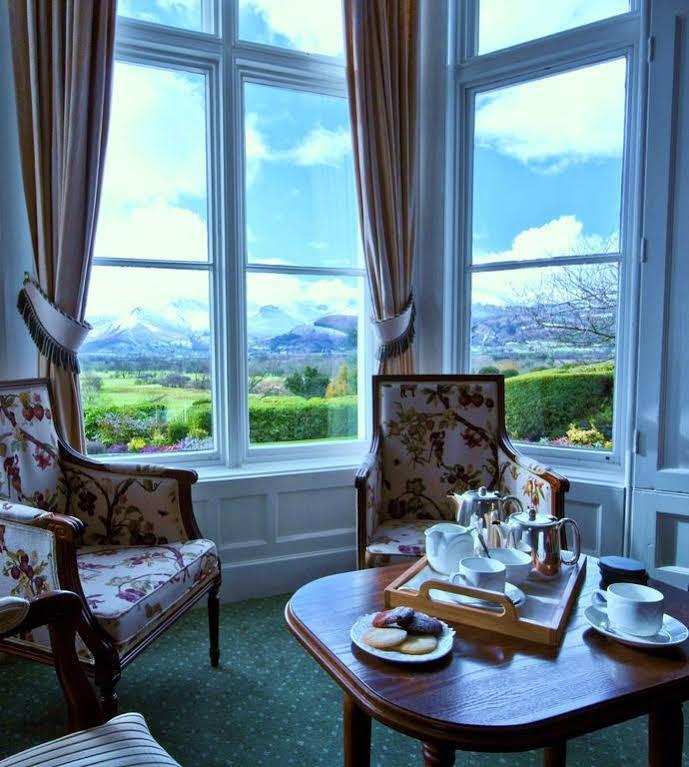 Lyzzick Hall Hotel