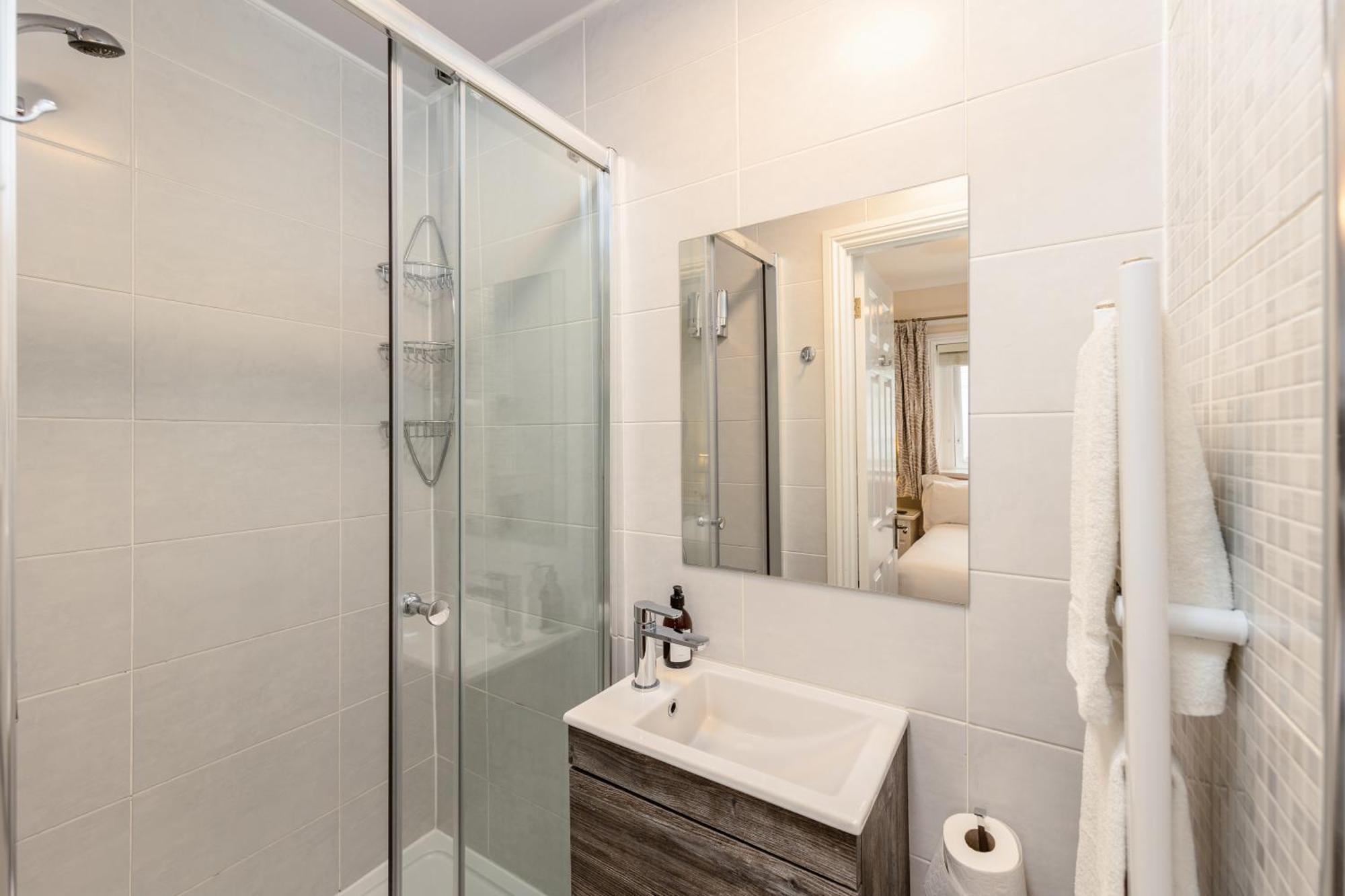 Bed & Breakfast Cragwood 3*