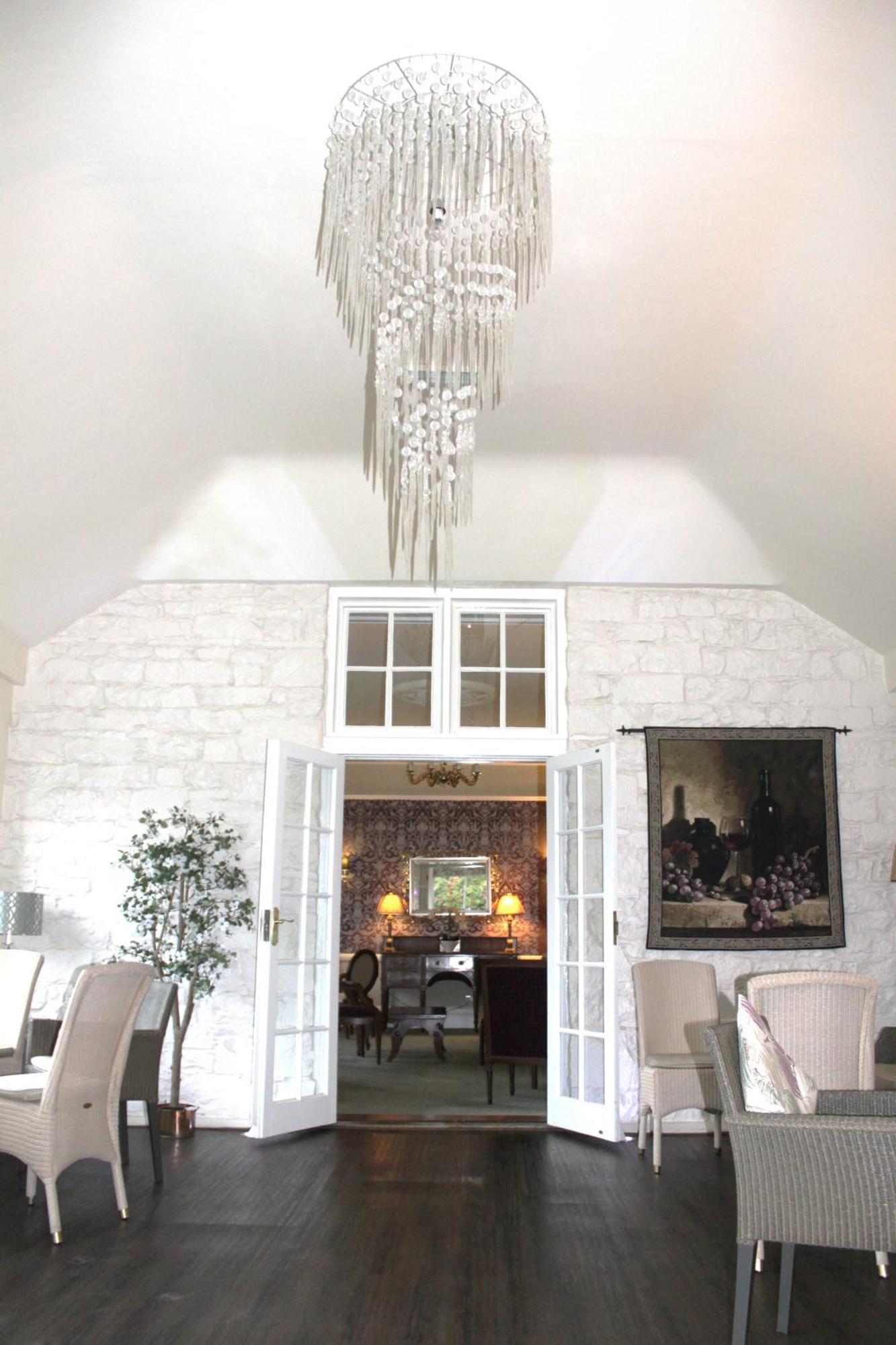 Hotel Lyzzick Hall