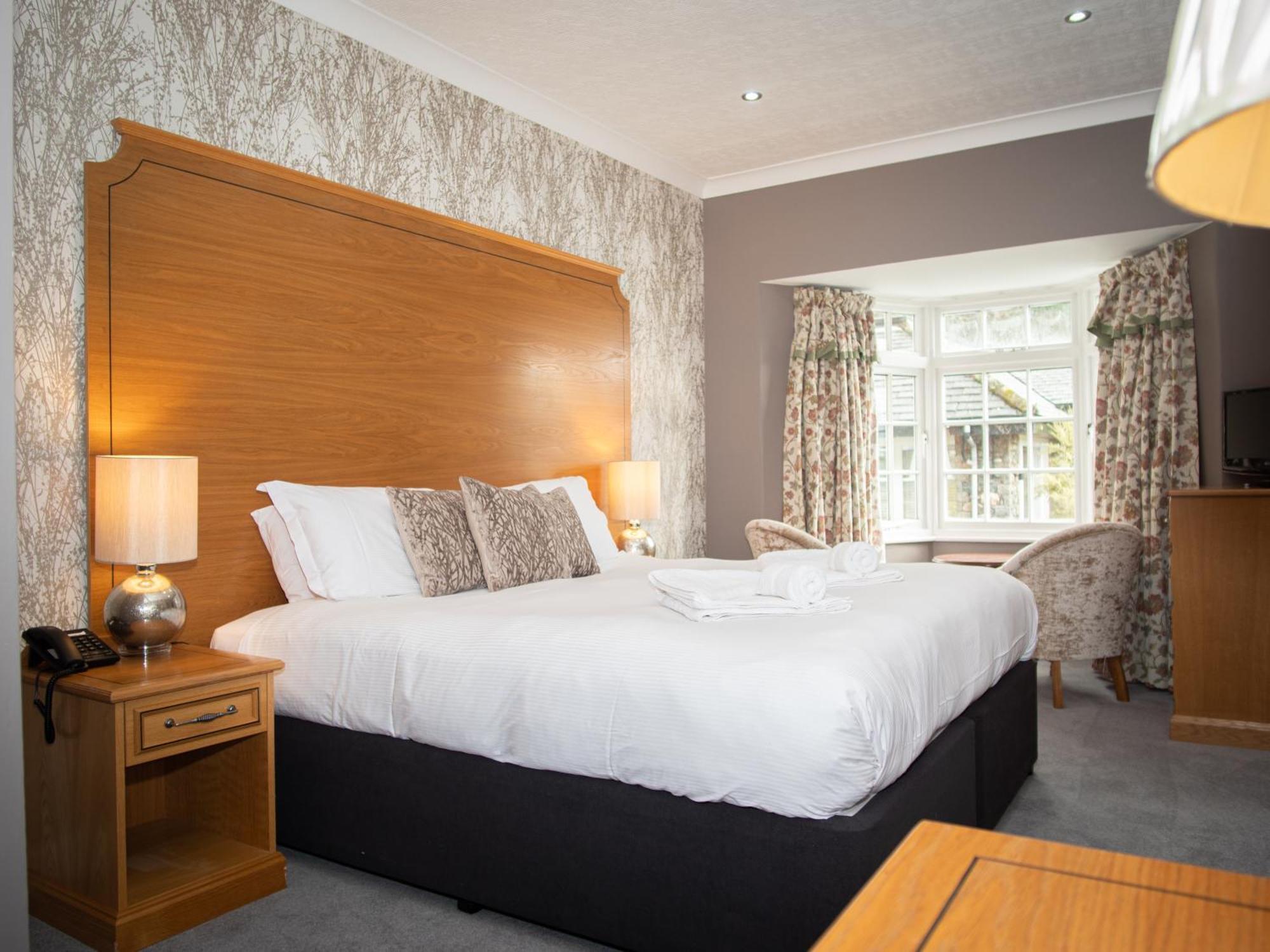 Lyzzick Hall Hotel