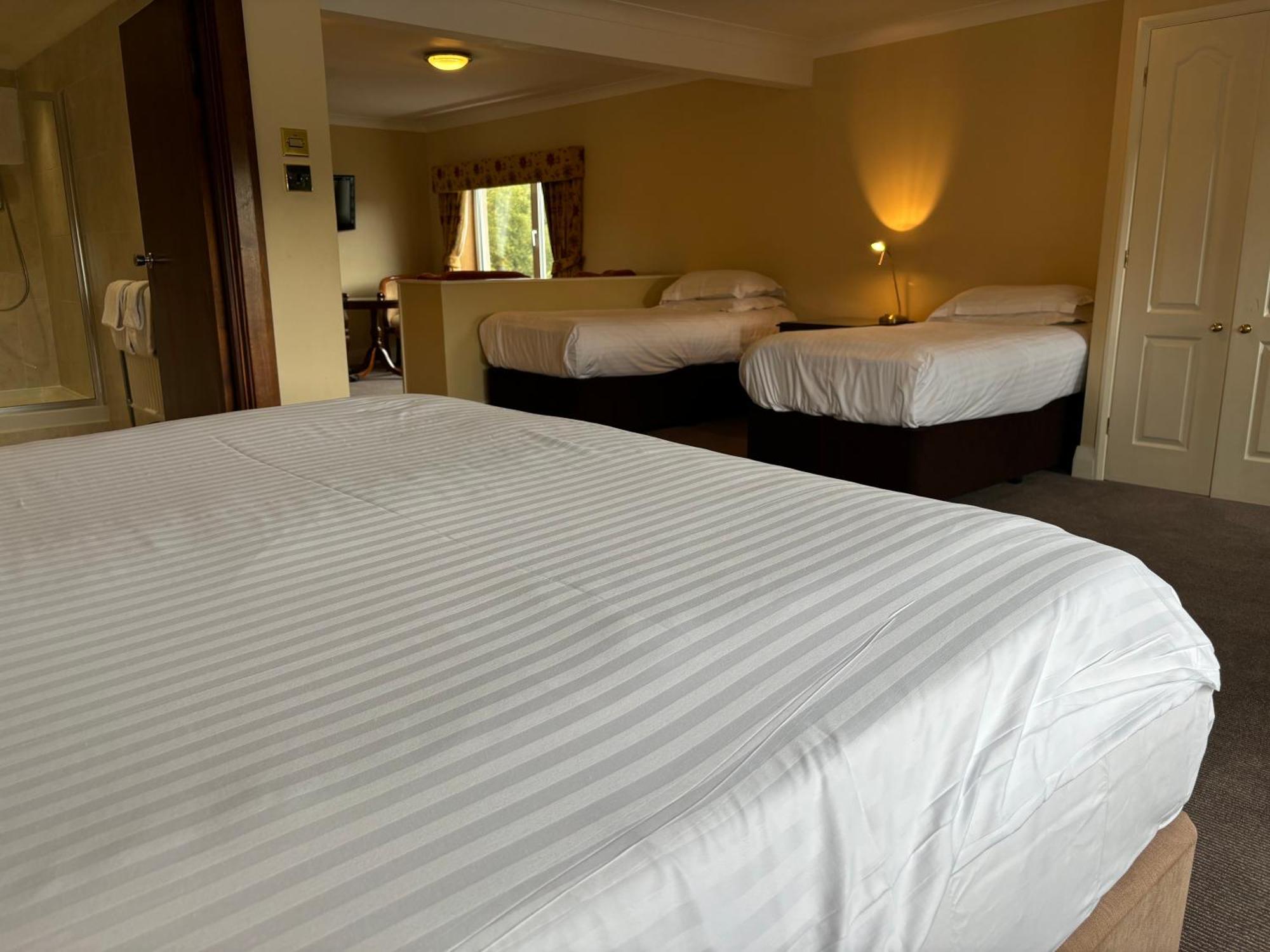 Hotel District Castle 4*