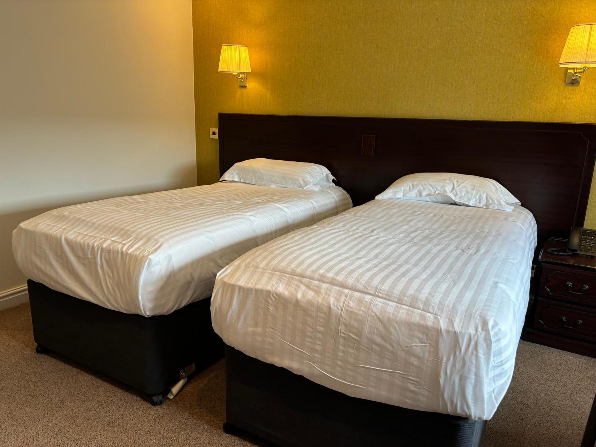 Hotel District Castle 4*
