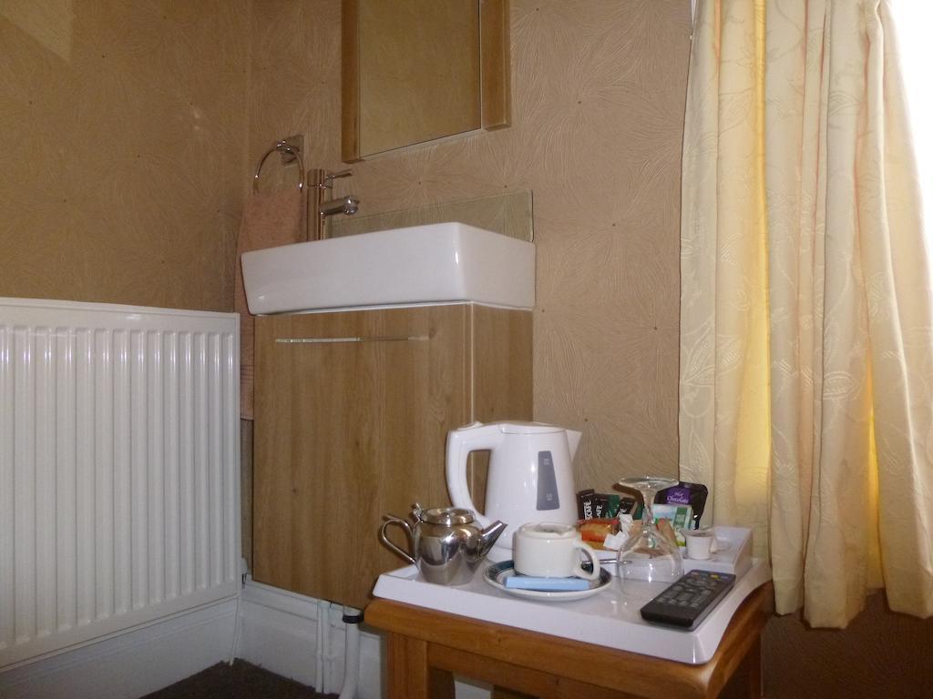 Guest house Sandon 4*