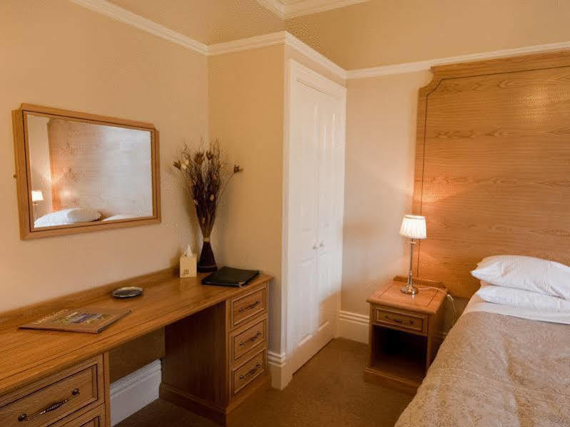 Hotel Lyzzick Hall 3*