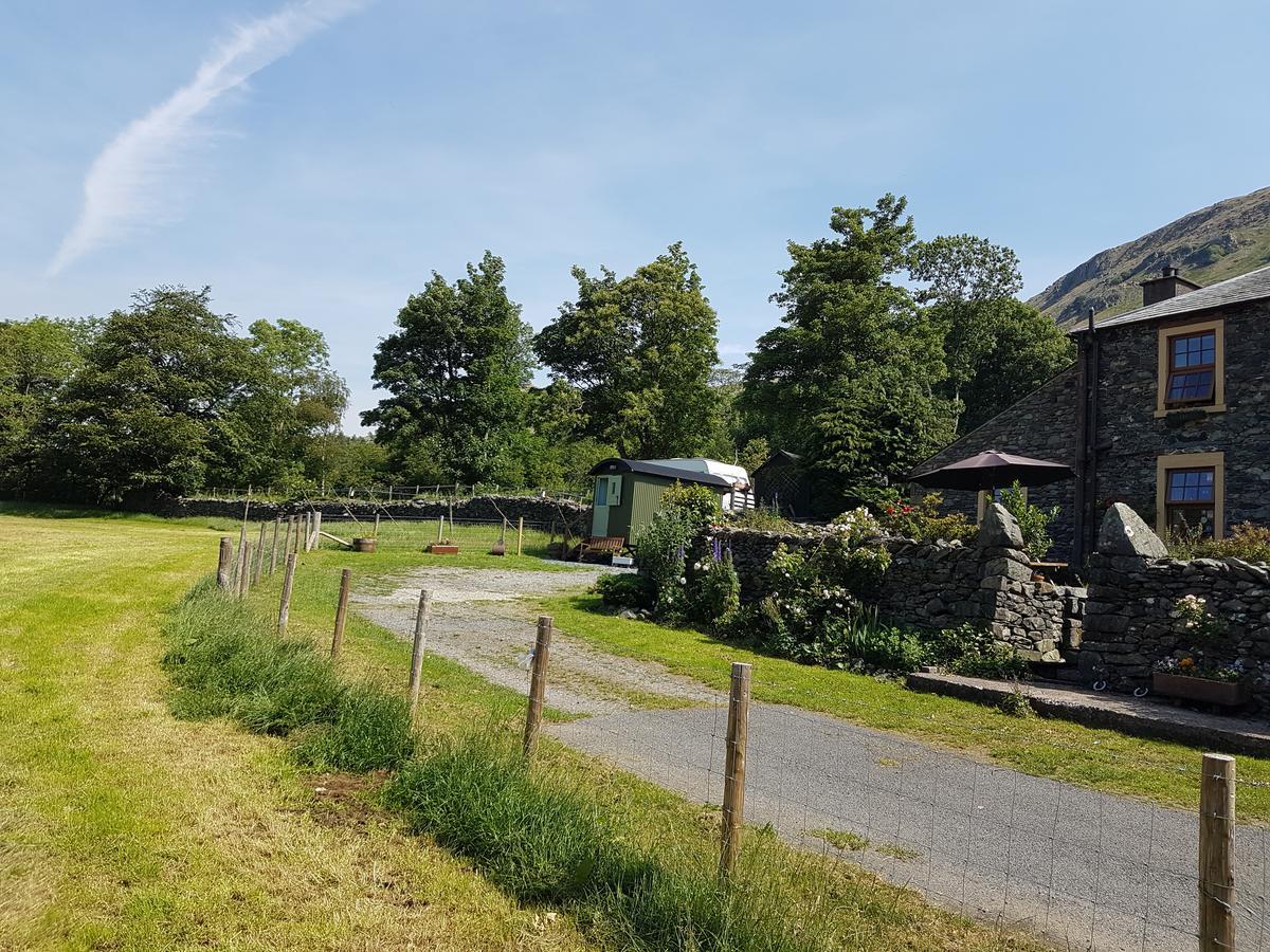 Shepherds Hut Dolly Wagon Farm stay Keswick (Cumbria)