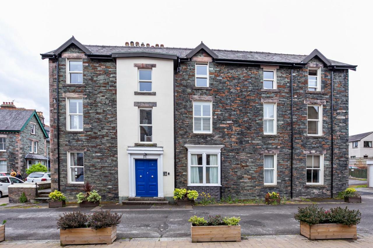 Carlton 2 A Large Modern Keswick Appt With Parking